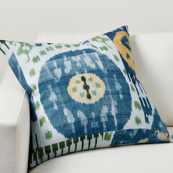 Pottery Barn Enzo Ikat Reversible Pillow Cover Cotton Side Zip Blue Square 24x24
